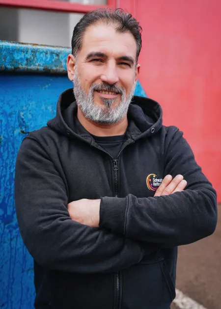 mitarbeiter aslan by alismaaeil